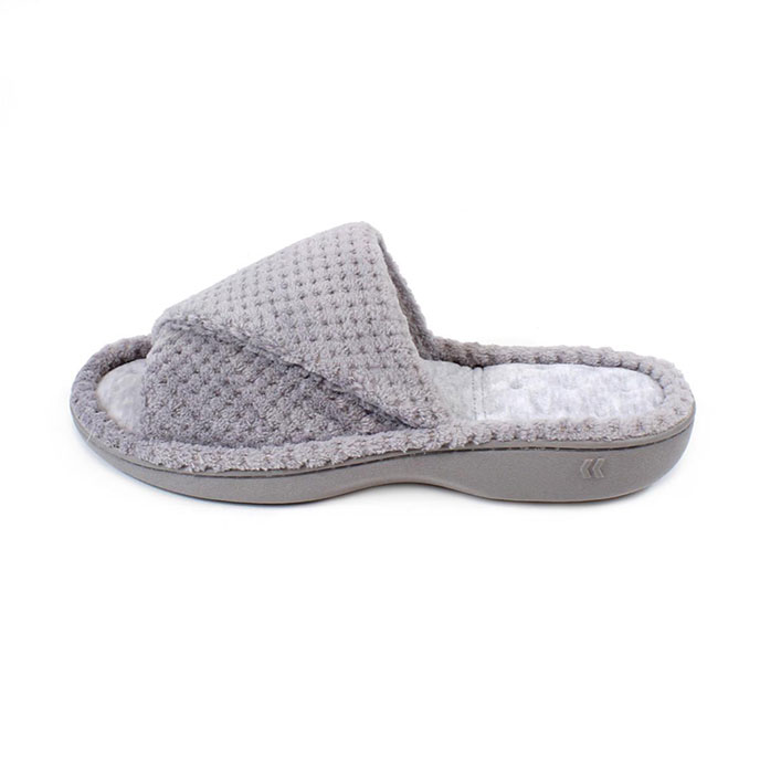 Isotoner Ladies Popcorn Turnover Open Toe Slippers Pale Grey Extra Image 3